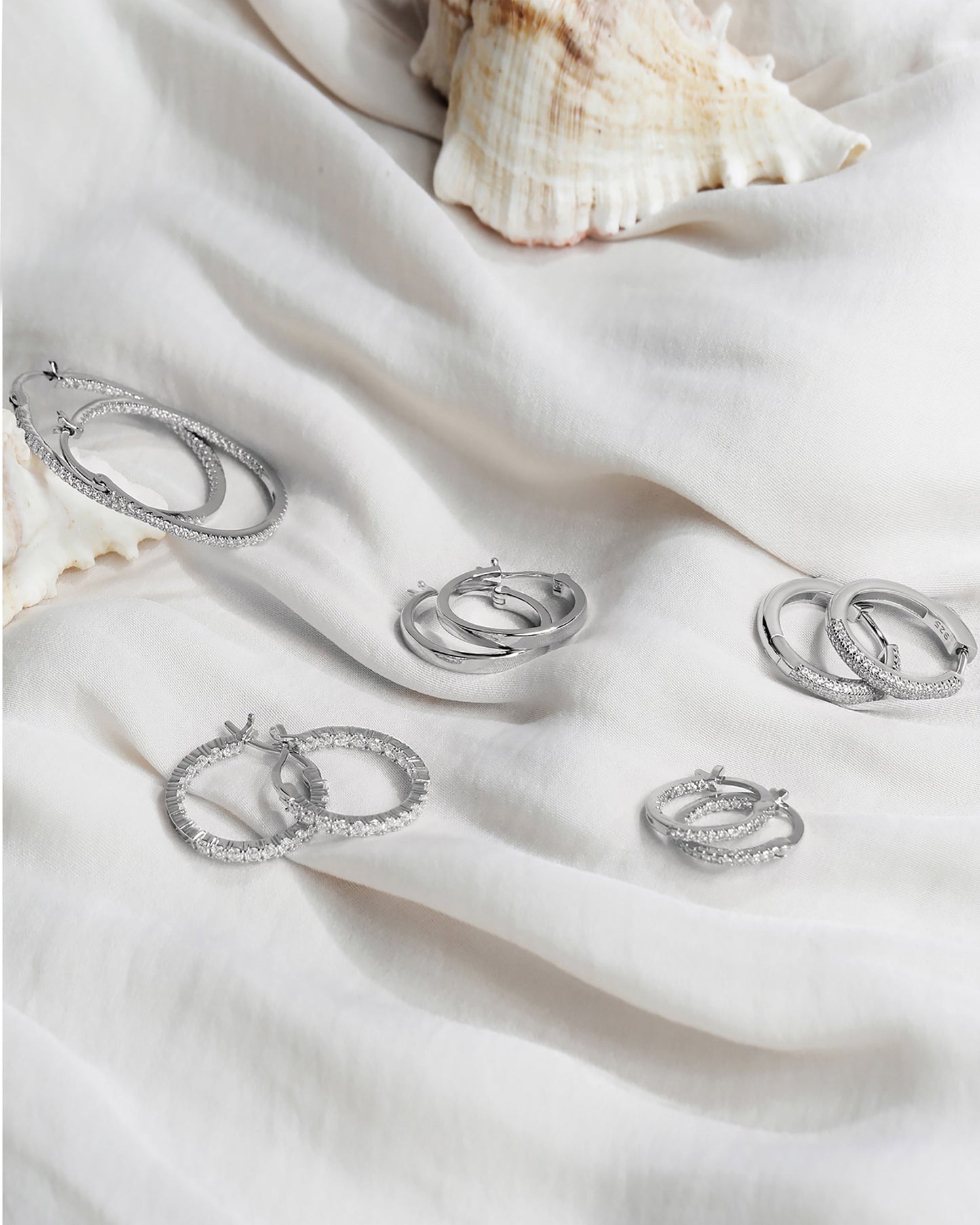 Pavé Hoops
