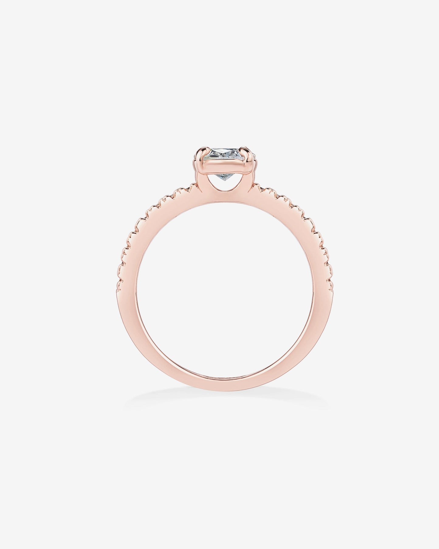 Azira Oval Ring